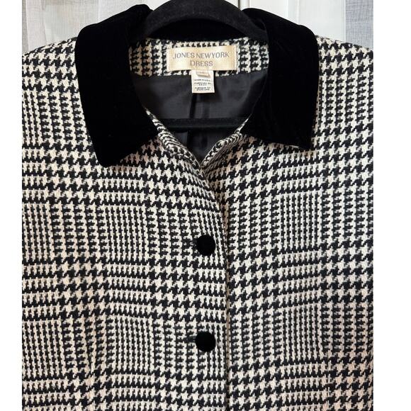 Vintage Jones New York Black Velvet and white houndstooth Coat size large - Picture 8 of 11